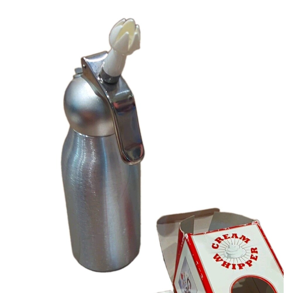 Kisag Bläser Whipped Cream Dispenser Silver Metal